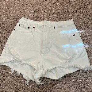 Abercrombie and Fitch the mom short